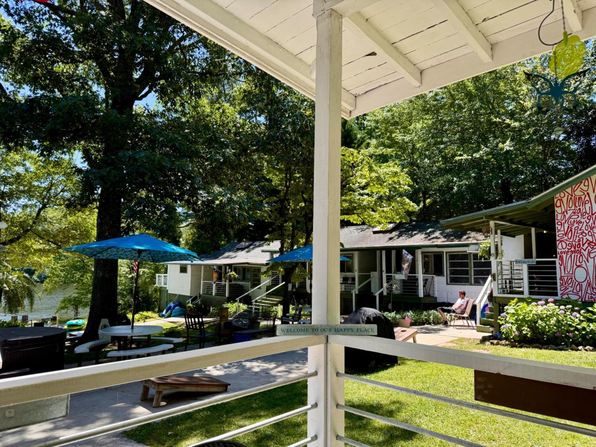 Mountain Lake Cottages هيندرسونفيل المظهر الخارجي الصورة