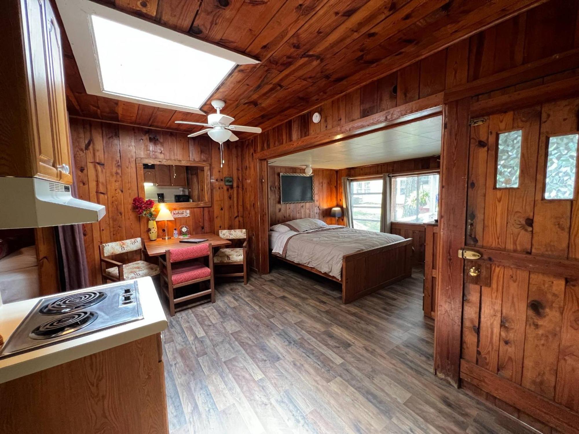 Mountain Lake Cottages هيندرسونفيل المظهر الخارجي الصورة