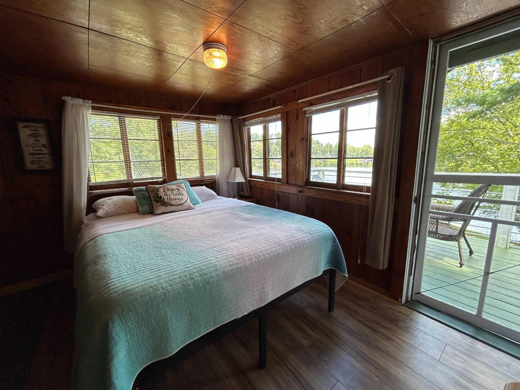 Mountain Lake Cottages هيندرسونفيل المظهر الخارجي الصورة