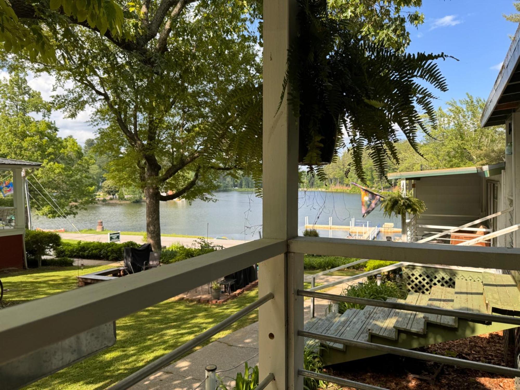 Mountain Lake Cottages هيندرسونفيل المظهر الخارجي الصورة