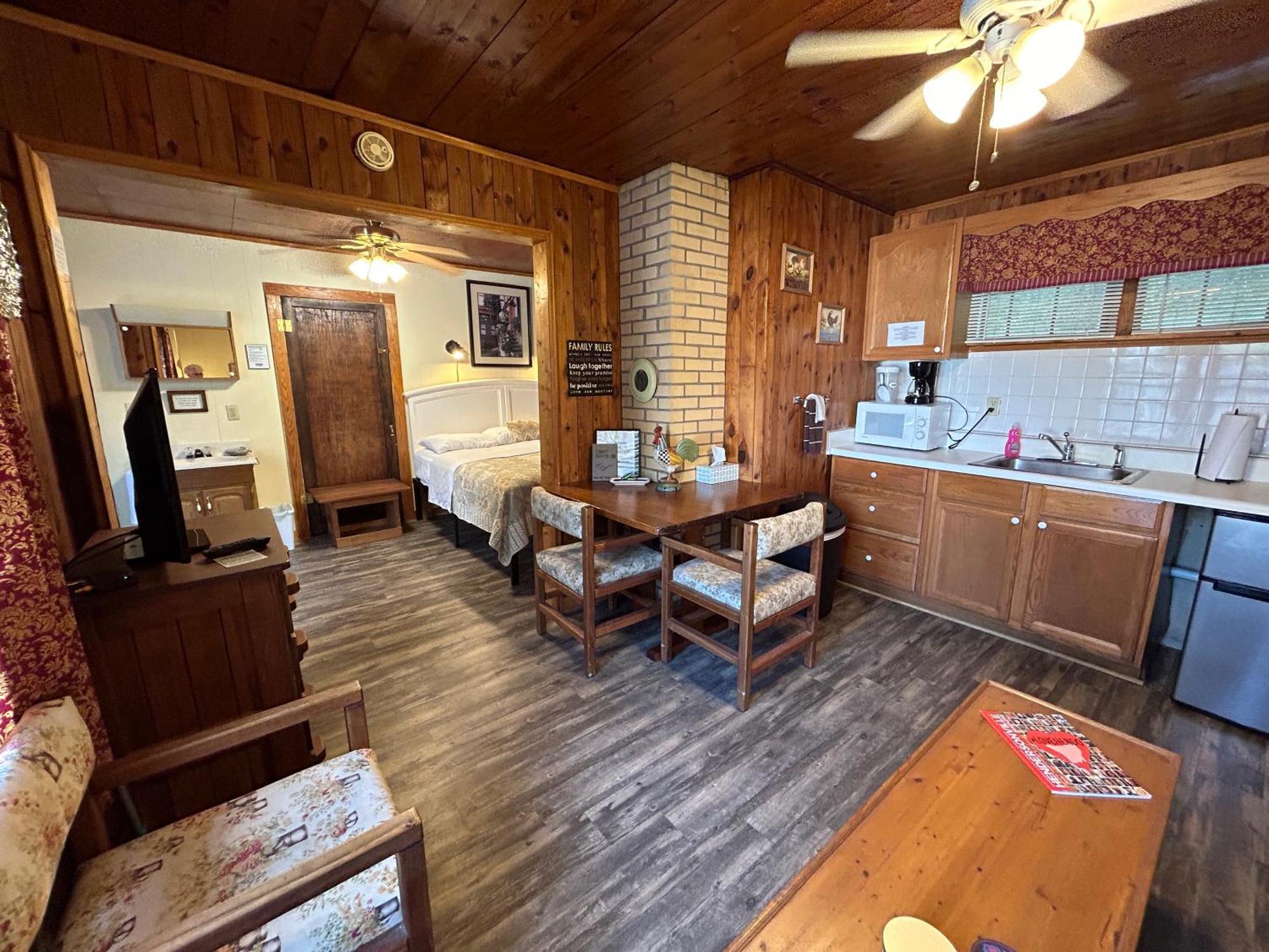 Mountain Lake Cottages هيندرسونفيل المظهر الخارجي الصورة