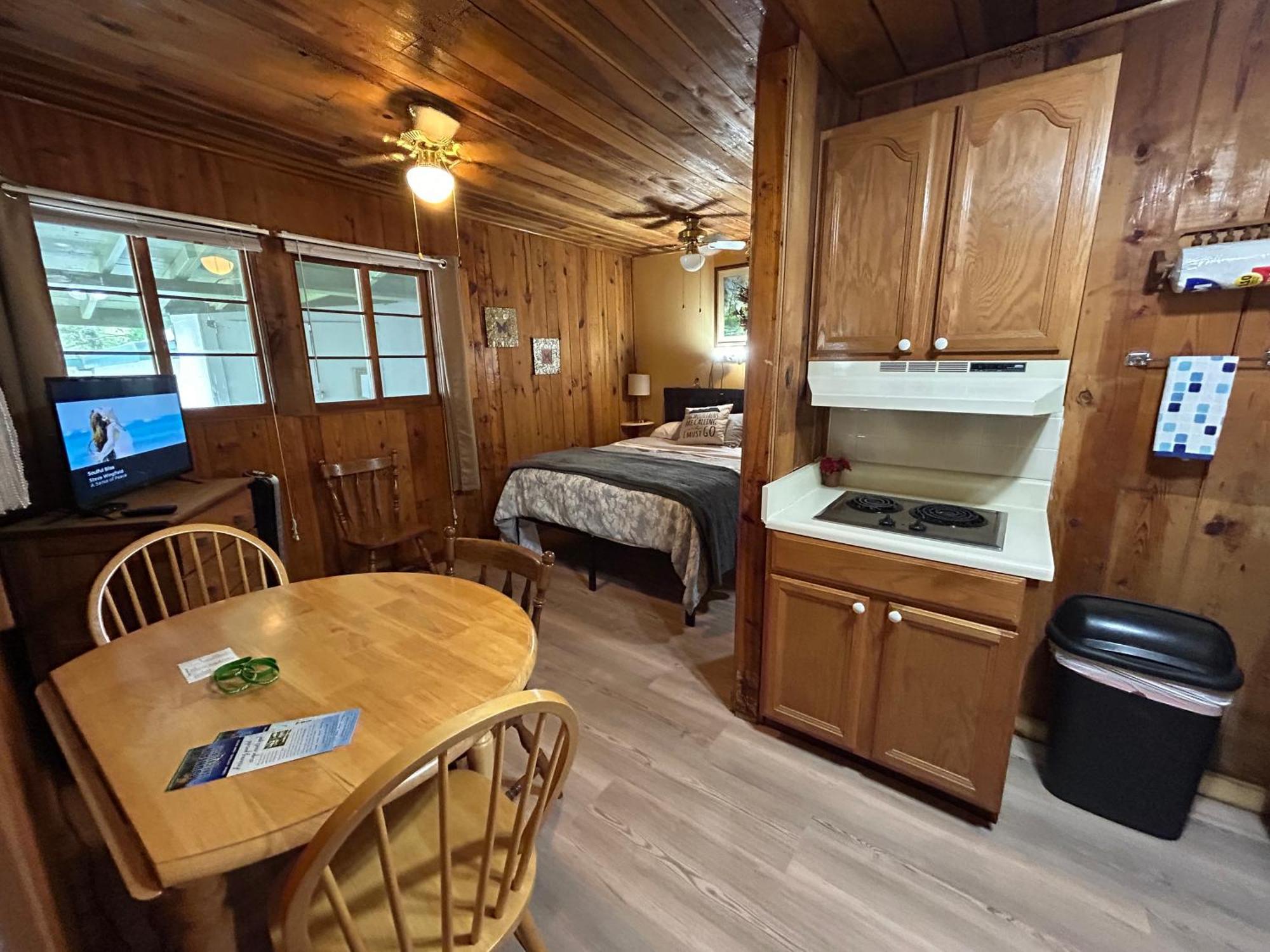 Mountain Lake Cottages هيندرسونفيل المظهر الخارجي الصورة