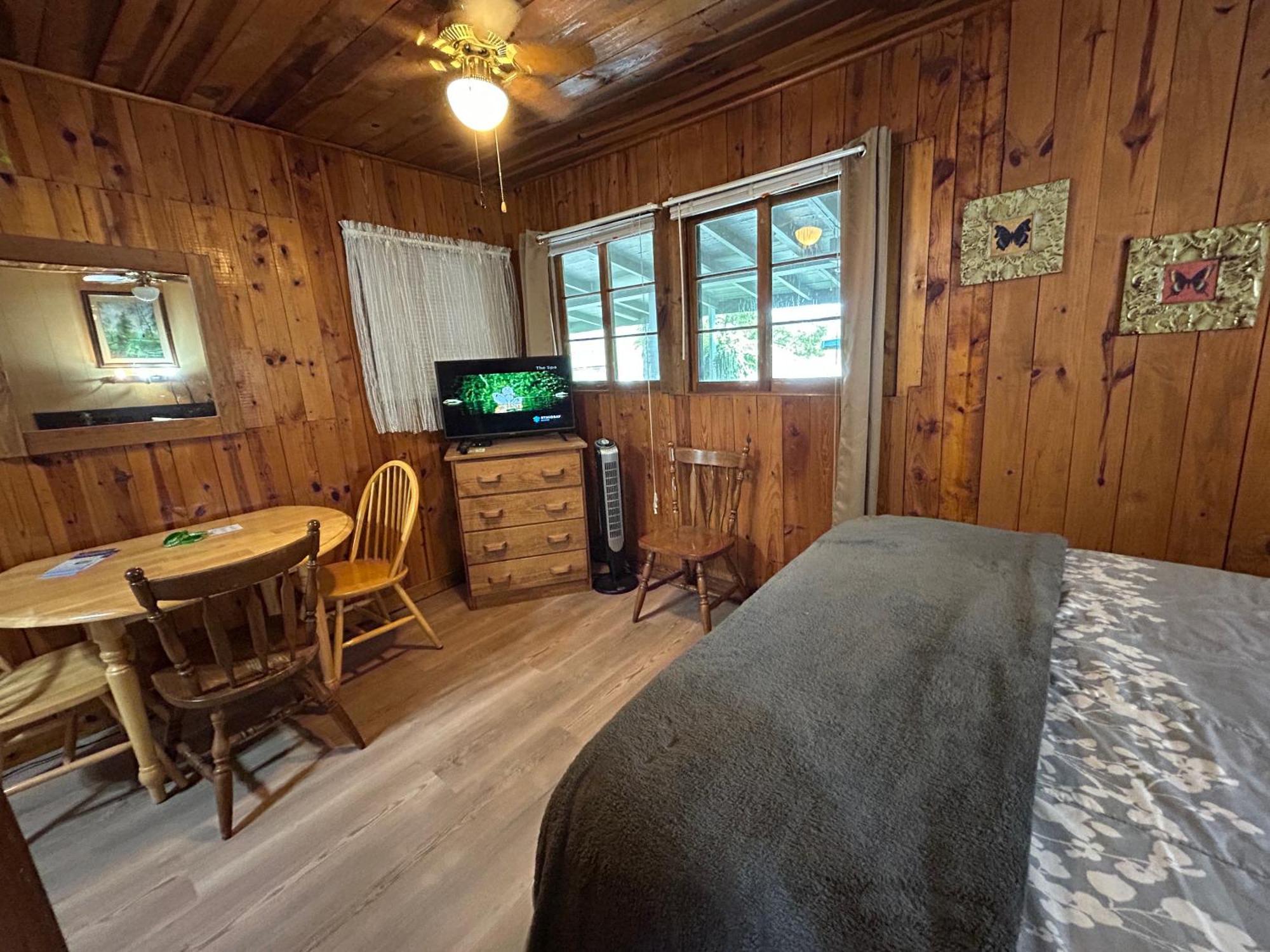 Mountain Lake Cottages هيندرسونفيل المظهر الخارجي الصورة